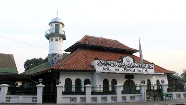 Hasil gambar untuk Masjid Jami Al Makmur Cikini, Jakarta