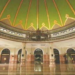 Masjid Agung Darussalam